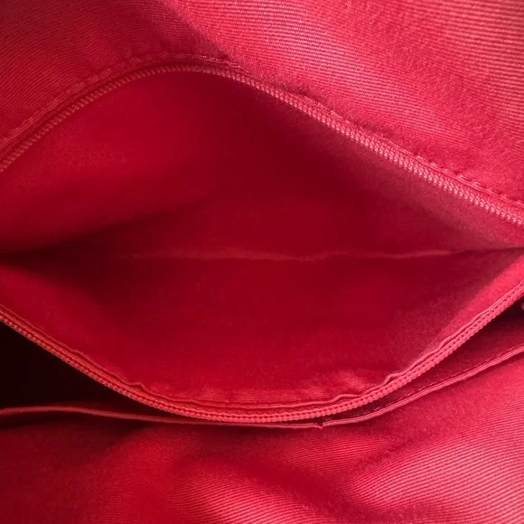 Coach Central Satchel - Strawberry Red Pebble Leather - Picture 6 of 8